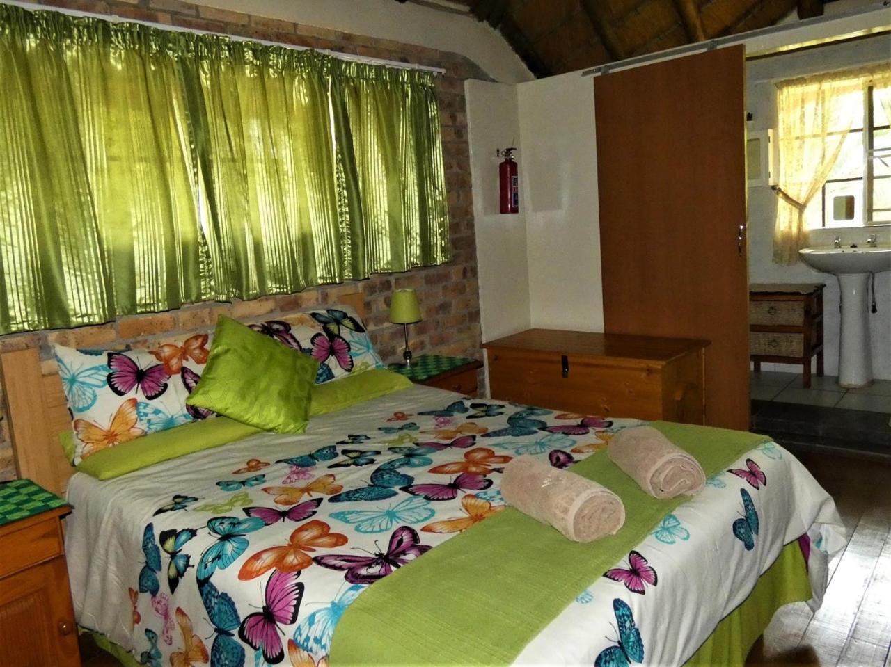Weltevrede Lodge - Self Catering Houses Марлот Парк Стая снимка